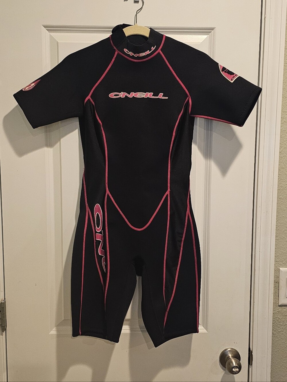 Vintage O'Neill Girls Short Sleeve Wetsuit Size 10 Pink And Black Made In The US